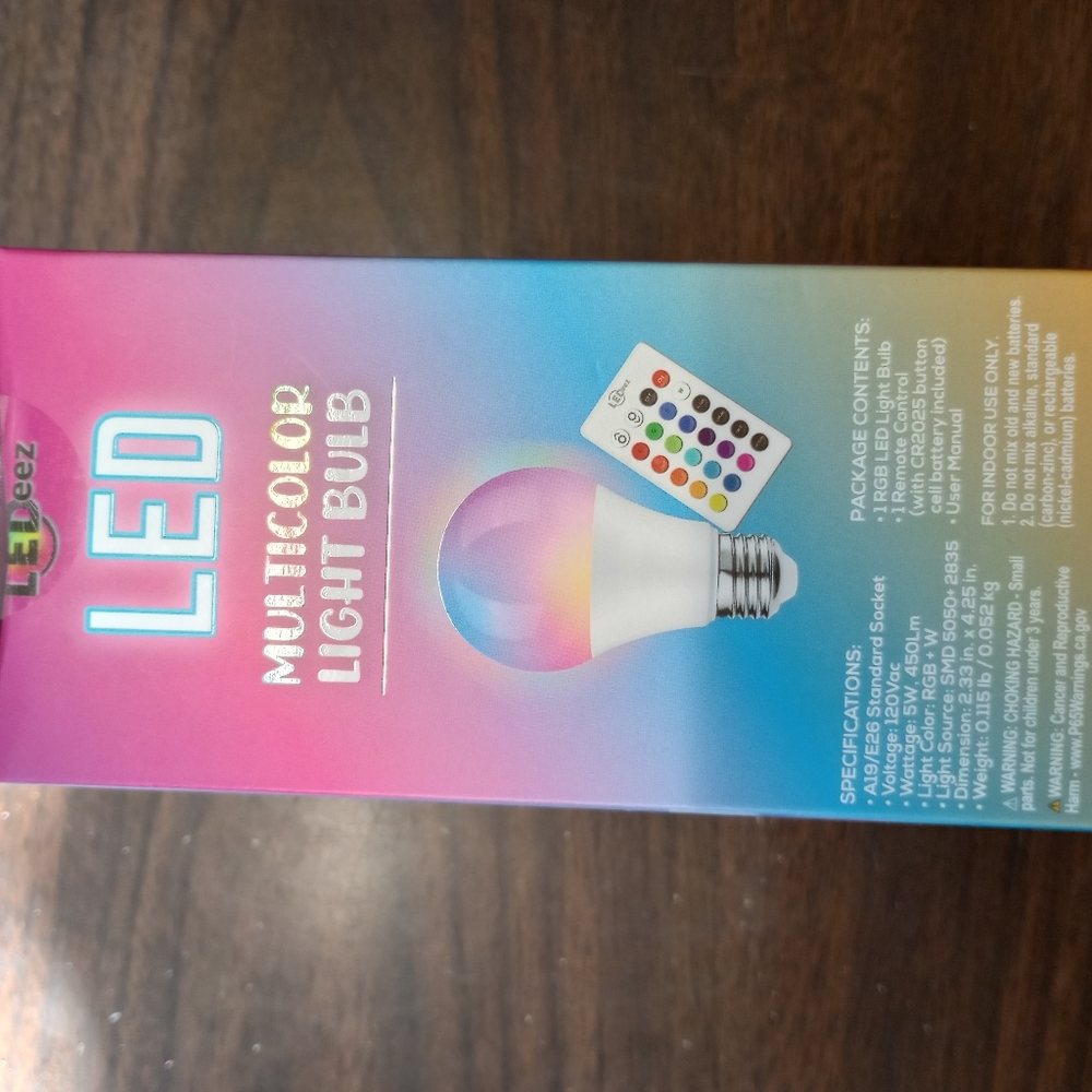 LED Multicolor Light bulb - Picture 3 of 8